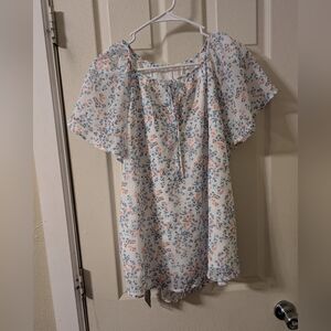 Elegant Floral Women's Blouse